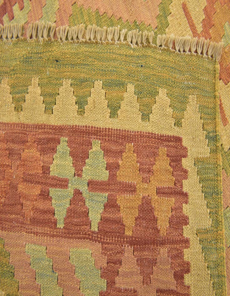 Detail image of  2' 6 x 4'  Hand Woven Kilim Waziri Wool Rug