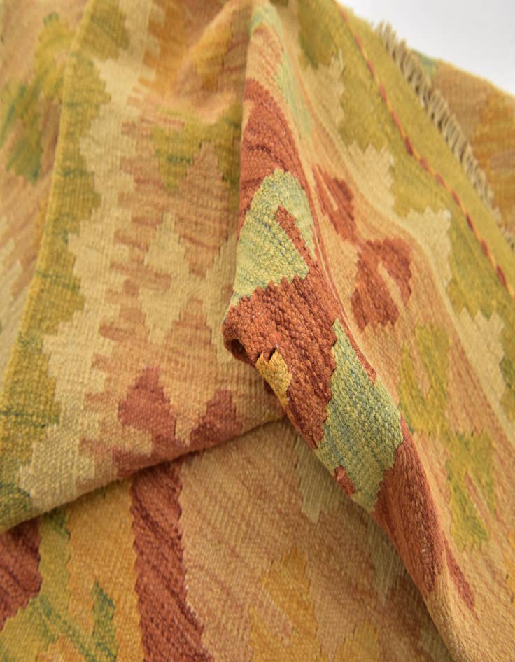 Detail image of  2' 6 x 4' 5  Hand Woven Kilim Waziri Wool Rug