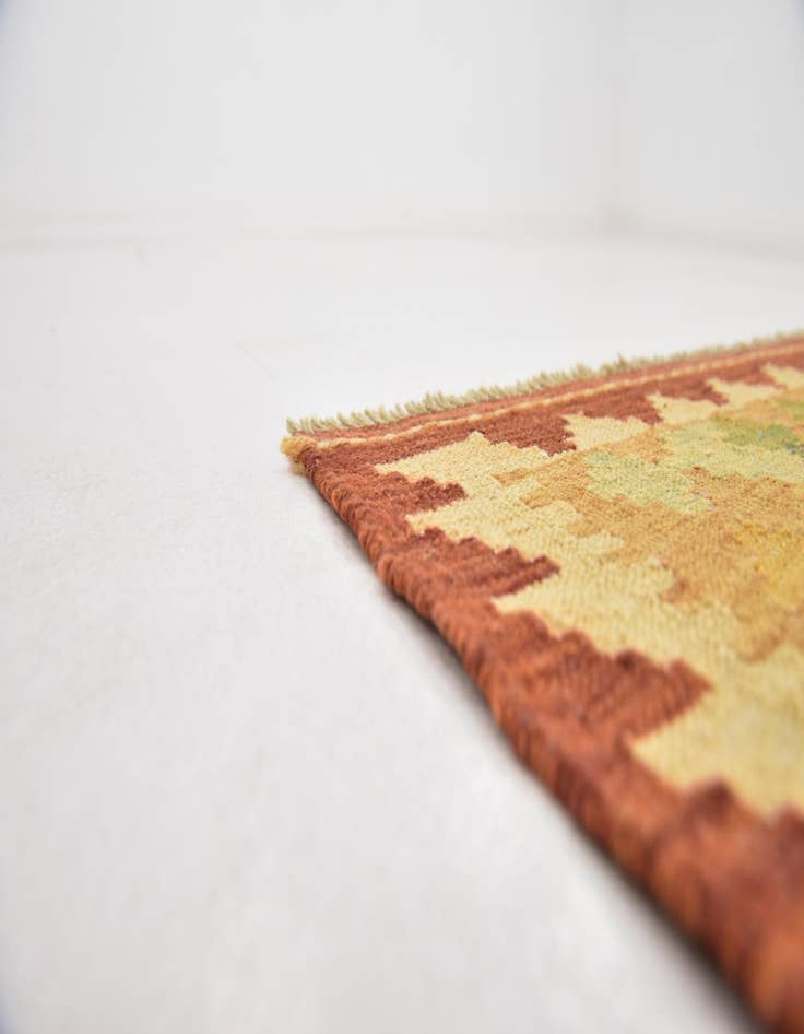 Detail image of  2' 5 x 4' 6  Hand Woven Kilim Waziri Wool Rug