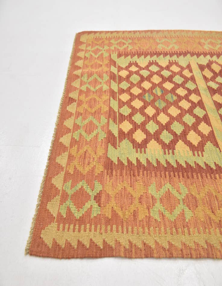 Detail image of  3' 4 x 5'  Hand Woven Kilim Waziri Wool Rug