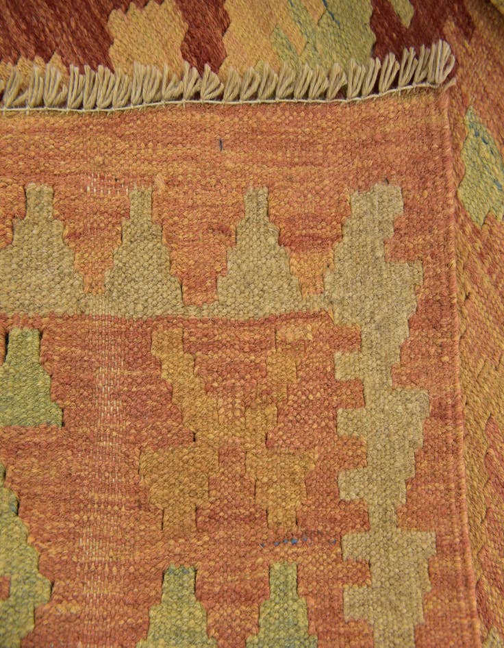 Detail image of  3' 4 x 5'  Hand Woven Kilim Waziri Wool Rug