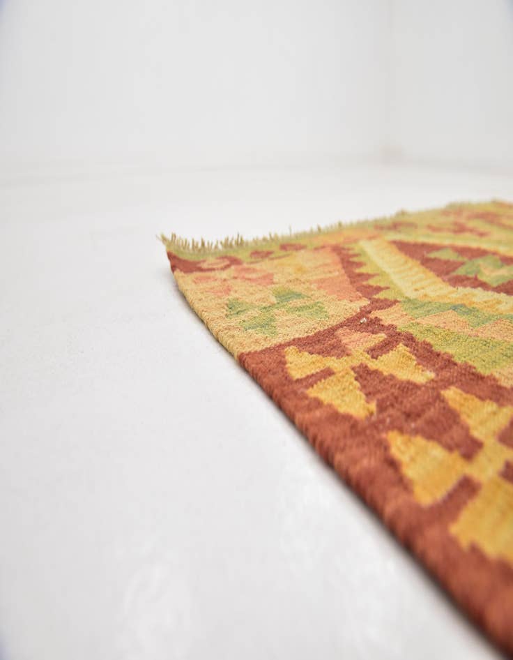 Detail image of  3' 2 x 4' 10  Hand Woven Kilim Waziri Wool Rug