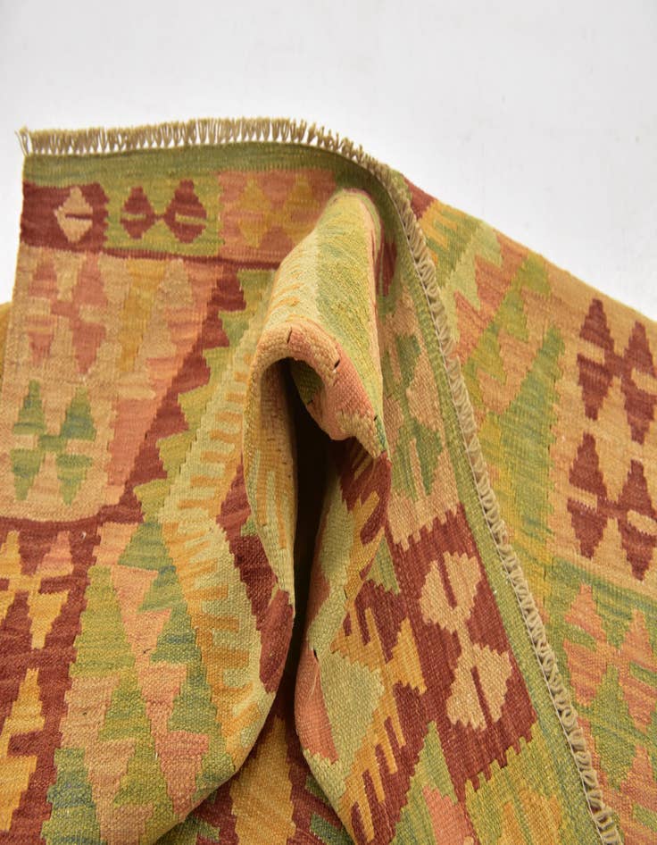 Detail image of  3' 2 x 4' 10  Hand Woven Kilim Waziri Wool Rug