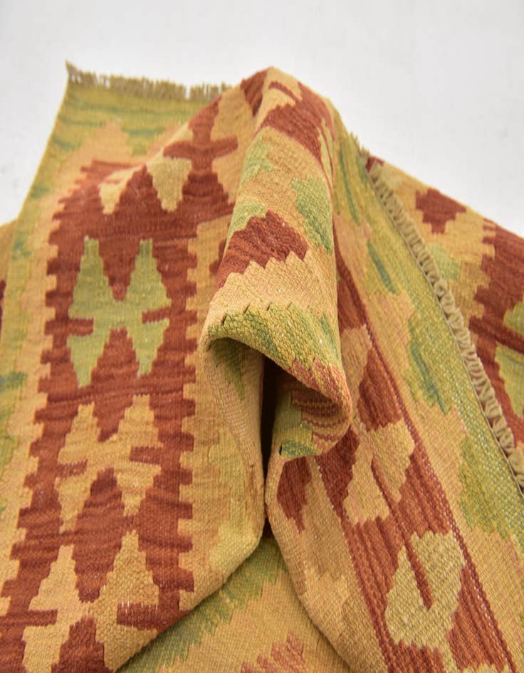 Detail image of  3' 5 x 5'  Hand Woven Kilim Waziri Wool Rug