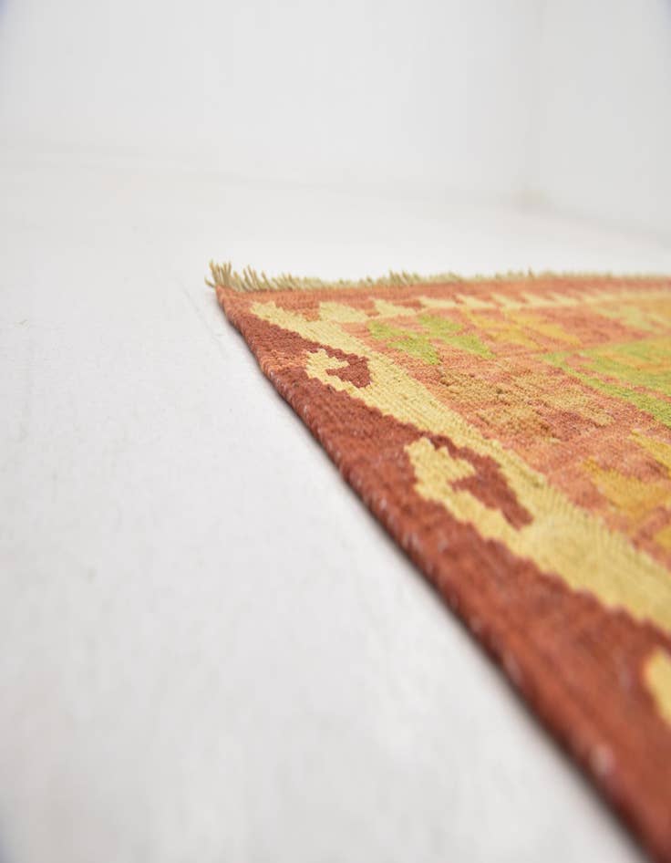 Detail image of  3' 2 x 4' 9  Hand Woven Kilim Waziri Wool Rug