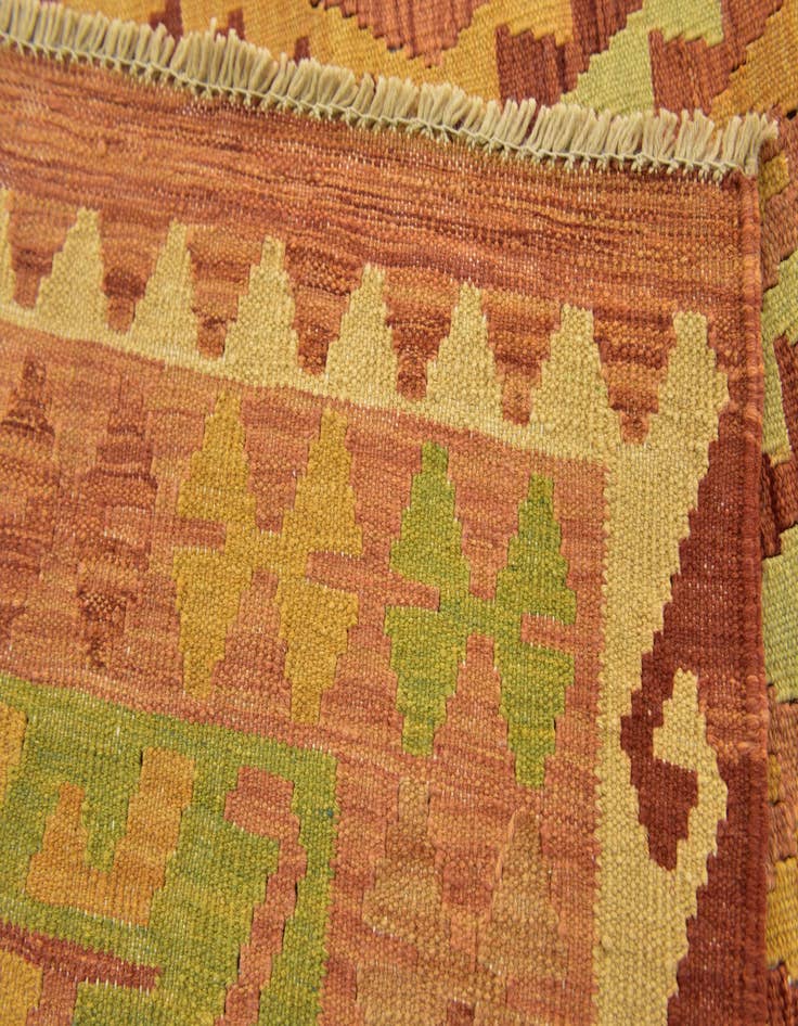 Detail image of  3' 2 x 4' 9  Hand Woven Kilim Waziri Wool Rug