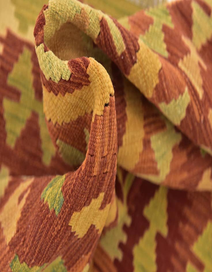 Detail image of  3' 2 x 4' 10  Hand Woven Kilim Waziri Wool Rug