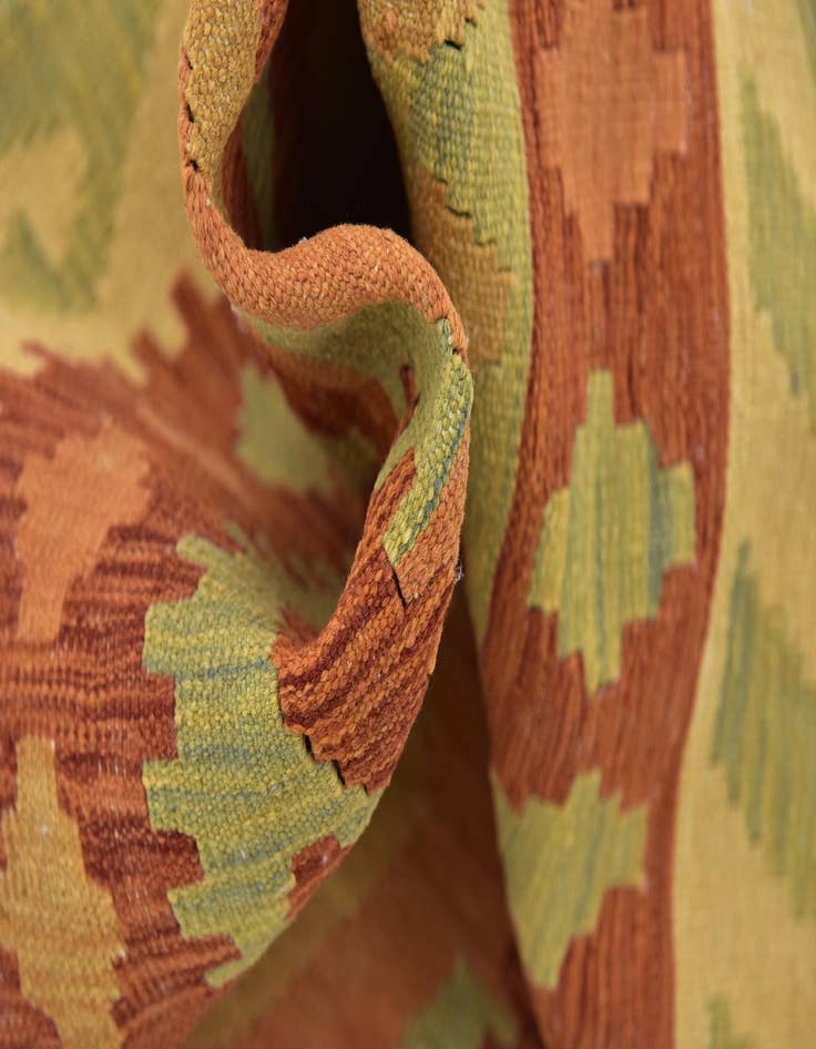 Detail image of  3' 2 x 4' 10  Hand Woven Kilim Waziri Wool Rug