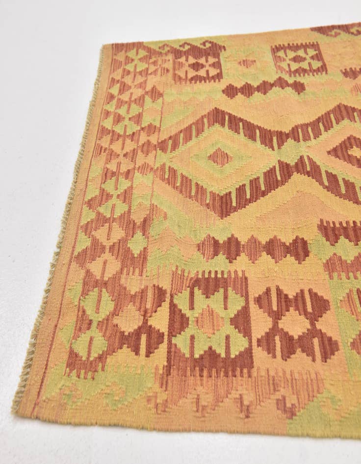 Detail image of  3' 4 x 5' 3  Hand Woven Kilim Waziri Wool Rug