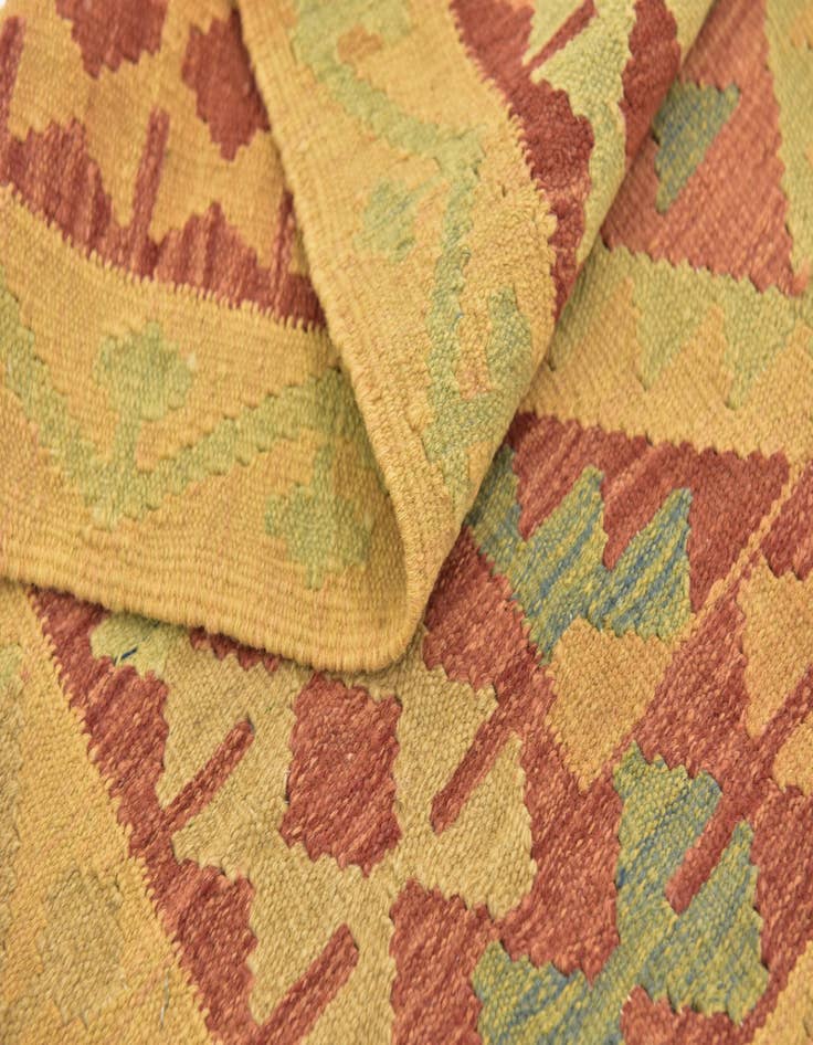 Detail image of  2' 9 x 4' 3  Hand Woven Kilim Waziri Wool Rug