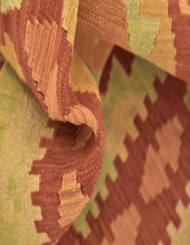 Detail image of  2' 6 x 4' 2  Hand Woven Kilim Waziri Wool Rug