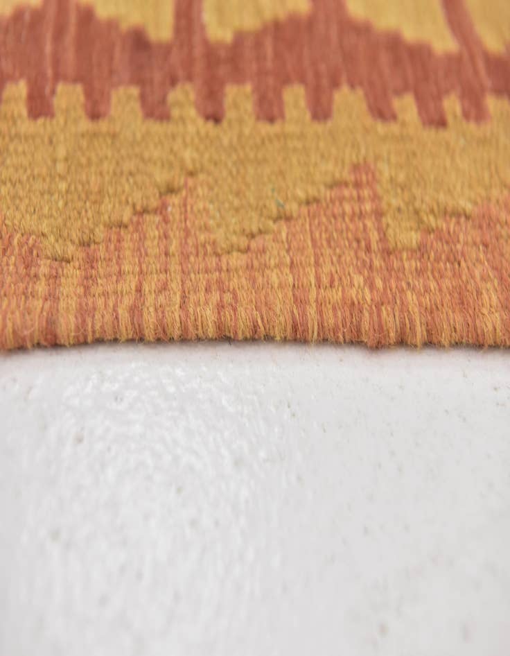 Detail image of  2' 6 x 4' 3  Hand Woven Kilim Waziri Wool Rug