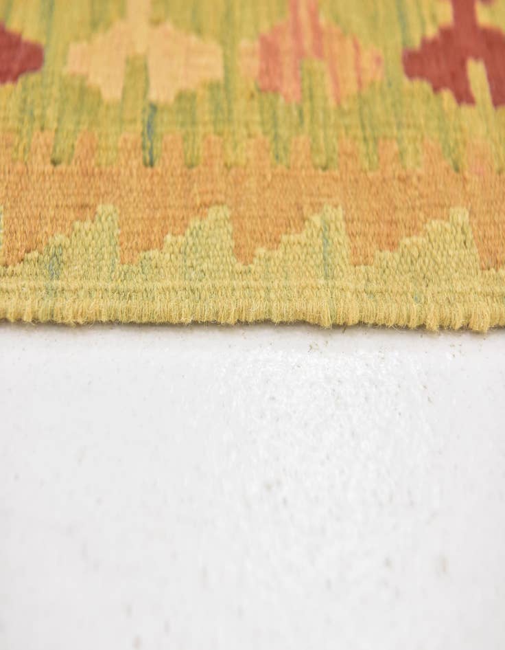 Detail image of  2' 7 x 4' 4  Hand Woven Kilim Waziri Wool Rug