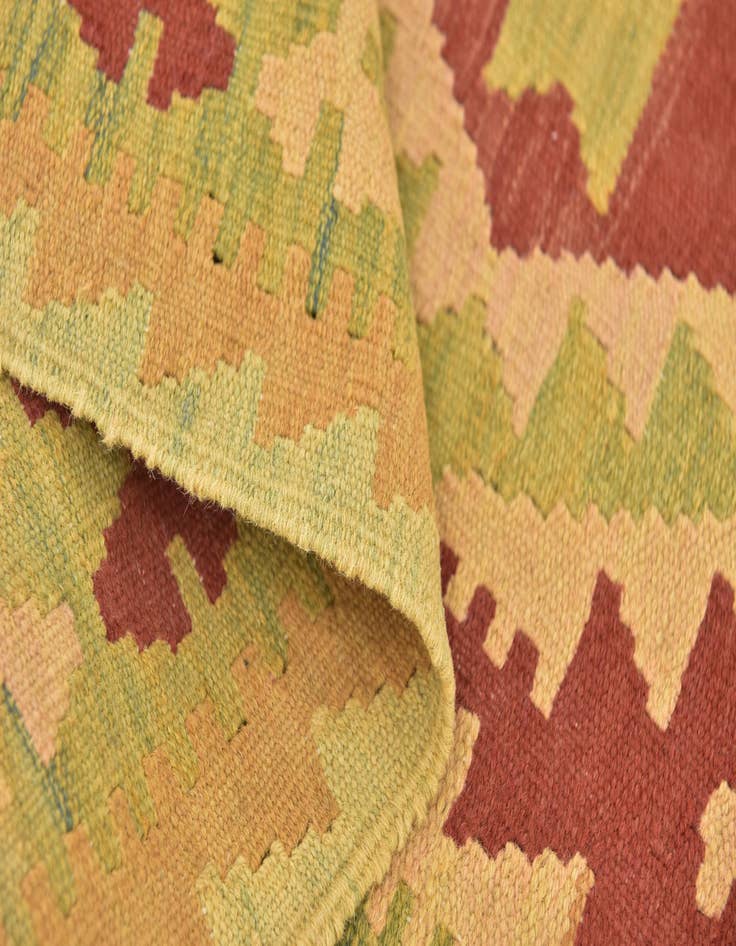 Detail image of  2' 7 x 4' 4  Hand Woven Kilim Waziri Wool Rug