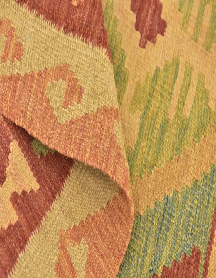 Detail image of  2' 10 x 4' 3  Hand Woven Kilim Waziri Wool Rug
