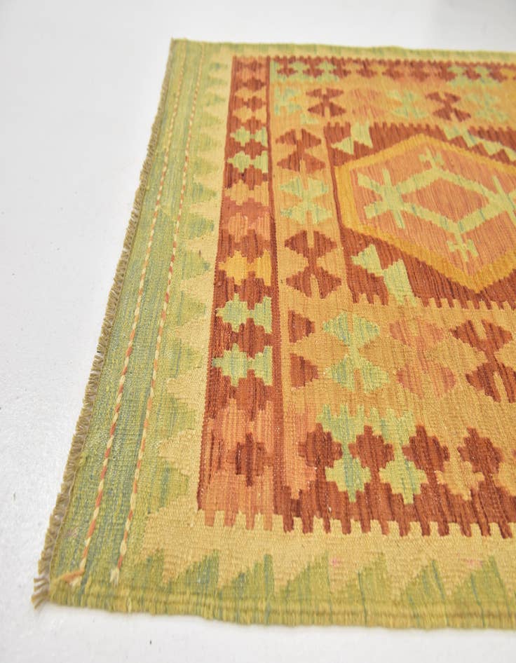 Detail image of  3' x 4' 10  Hand Woven Kilim Waziri Wool Rug
