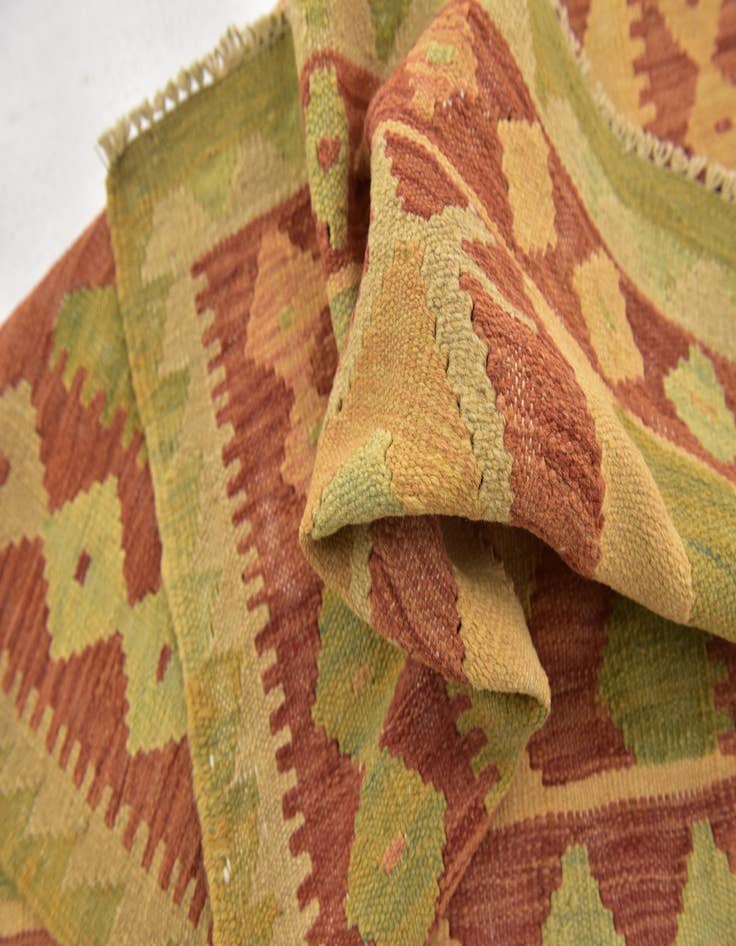 Detail image of  2' 10 x 4' 2  Hand Woven Kilim Waziri Wool Rug