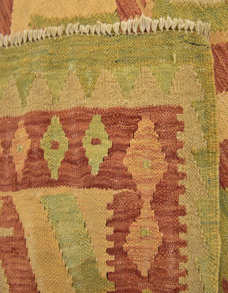 Detail image of  2' 10 x 4' 2  Hand Woven Kilim Waziri Wool Rug