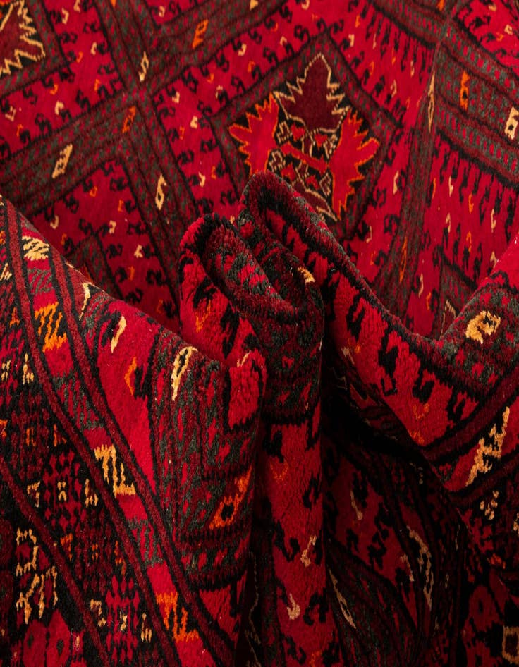 Detail image of  6' 8 x 9' 7 Kunduz Wool Rug