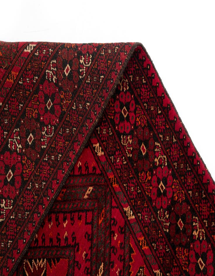 Detail image of  6' 8 x 9' 7 Kunduz Wool Rug