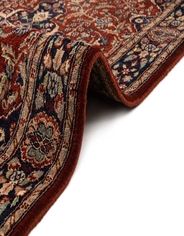 Detail image of  3' 1 x 5' 1 Lahour Rug