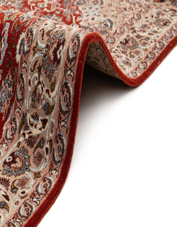 Detail image of  3' 7 x 4' 9 Lahour Rug