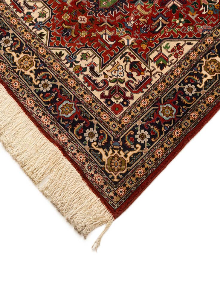 Detail image of  3' 5 x 5' 1 Lahour Rug