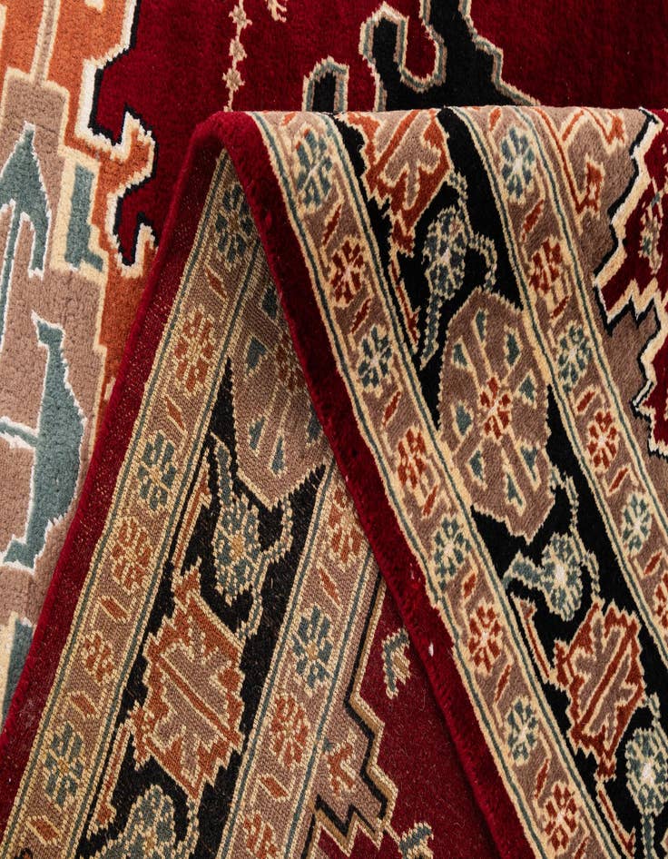 Detail image of  4' 3 x 6' 5  Hand Knotted Lahour Oriental Rug