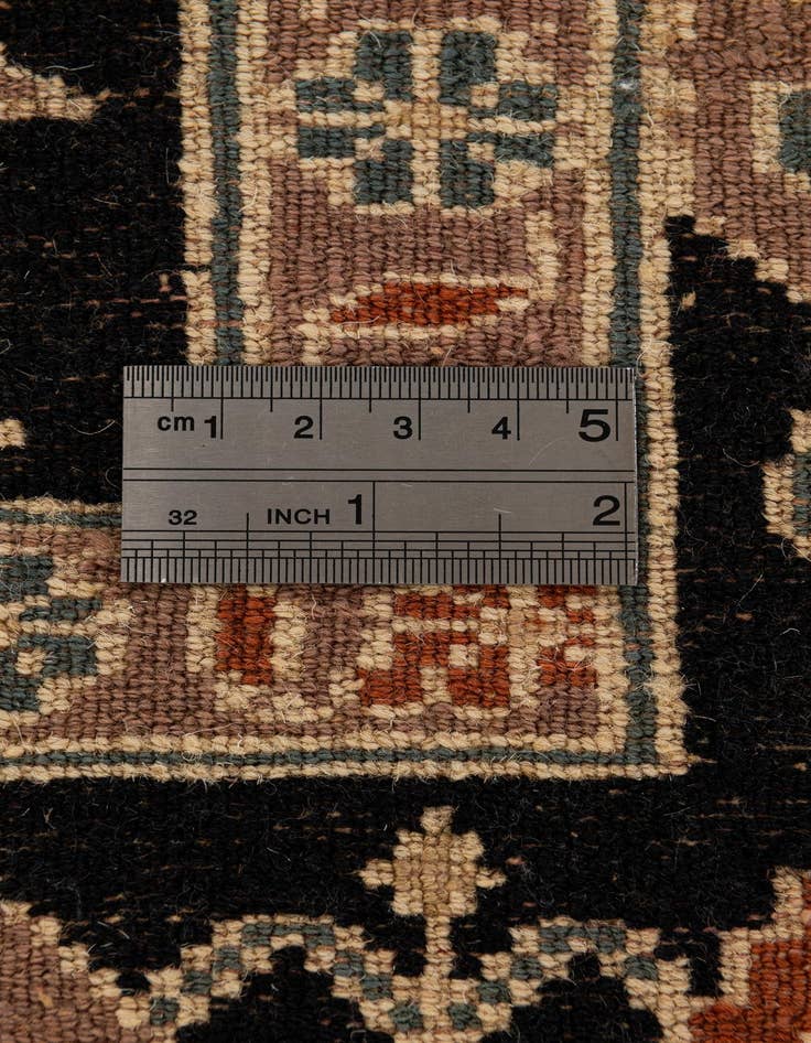 Detail image of  4' 3 x 6' 5  Hand Knotted Lahour Oriental Rug