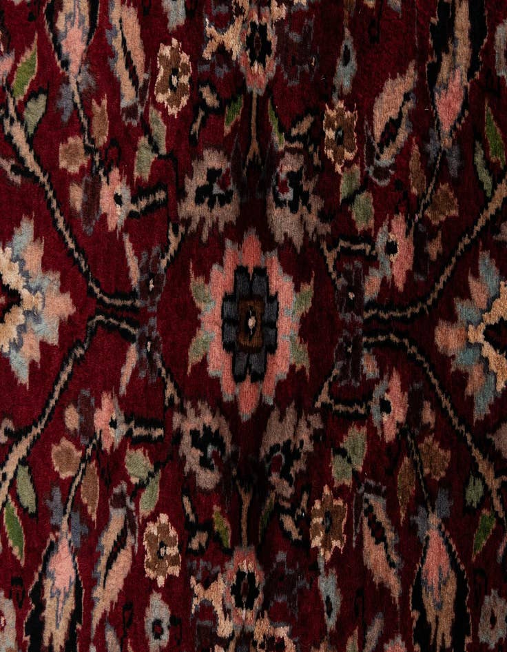 Detail image of  3' 3 x 5' 5  Hand Knotted Lahour Oriental Rug
