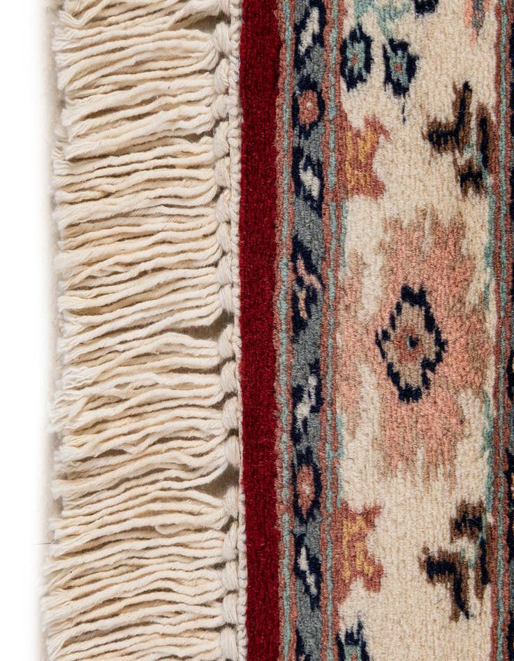Detail image of  3' 2 x 4' 10  Hand Knotted Lahour Wool Rug