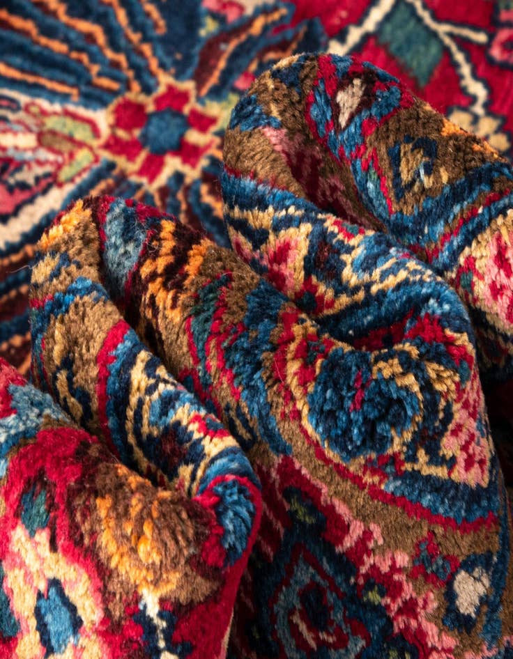 Detail image of  9' 4 x 12' 1 Liliyan Wool Rug
