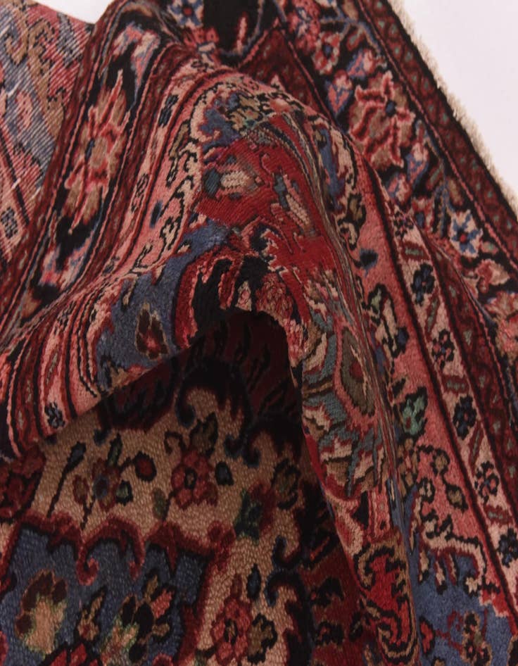 Detail image of  6' 5 x 9' 9  Hand Knotted Liliyan Persian Wool Rug