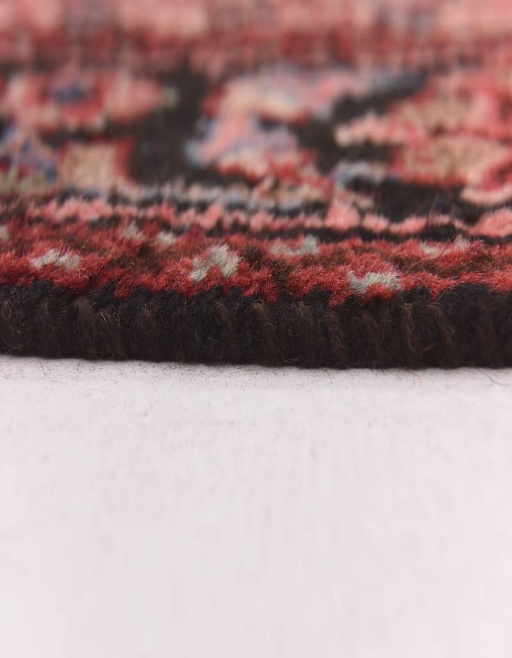 Detail image of  6' 5 x 9' 9  Hand Knotted Liliyan Persian Wool Rug