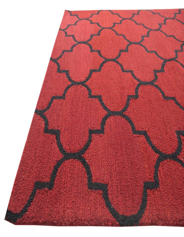 Detail image of  5' 2 x 8' Luna Rug