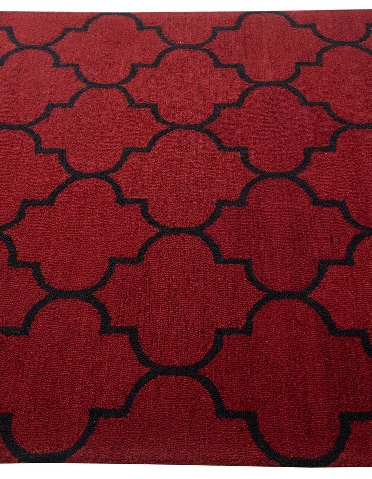 Detail image of  5' 2 x 8' Luna Rug