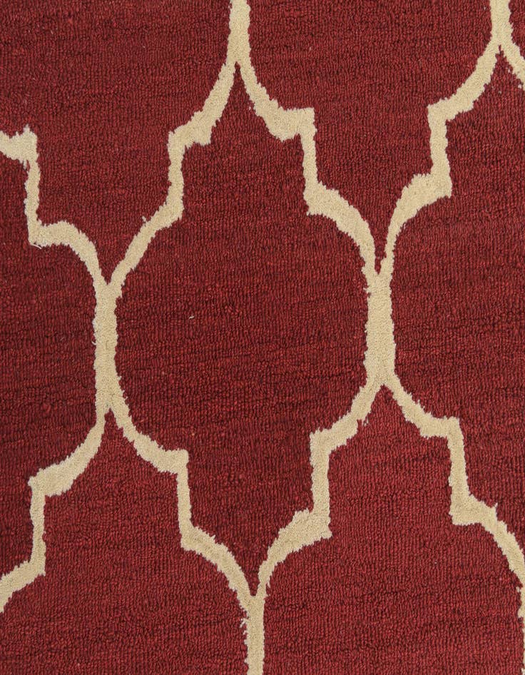 Detail image of  5' 1 x 8' Luna Wool Rug