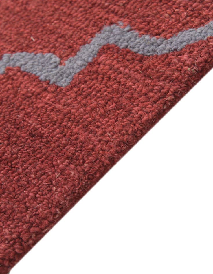 Detail image of  5' 1 x 8' 1 Luna Wool Rug
