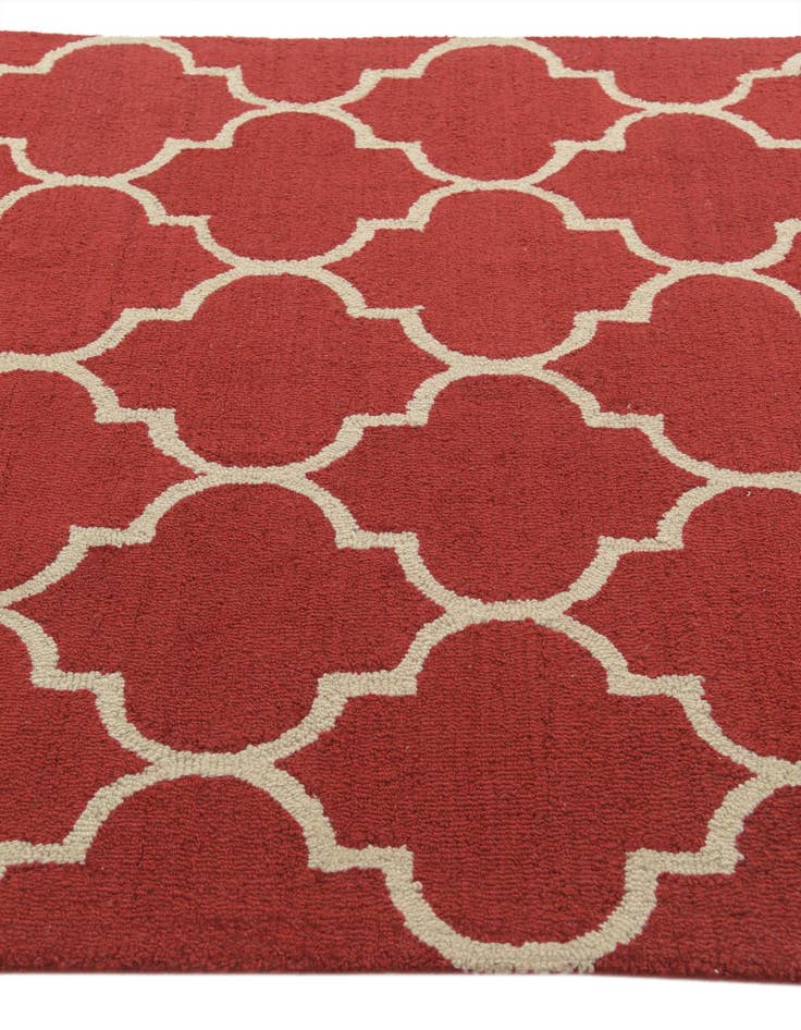 Detail image of  5' 1 x 8' Luna Wool Rug