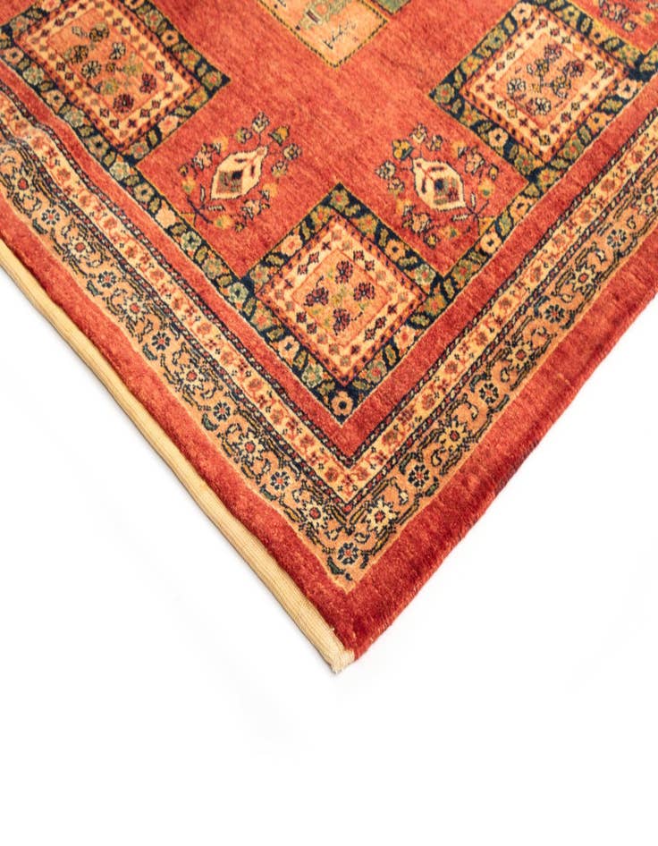 Detail image of  4' 8 x 6' 8 Luribaft Wool Rug