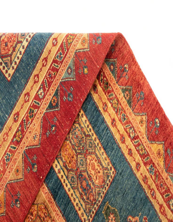 Detail image of  4' 11 x 6' 9 Luribaft Wool Rug