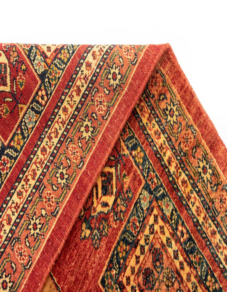 Detail image of  4' 11 x 6' 11 Luribaft Wool Rug