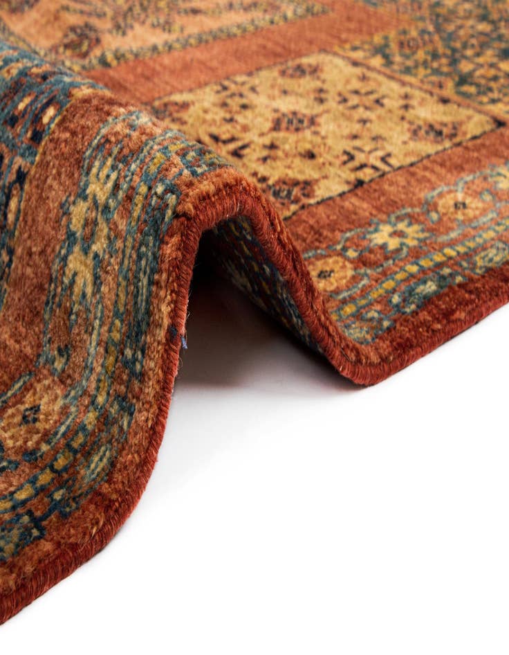 Detail image of  5' 9 x 7' 5 Luribaft Wool Rug