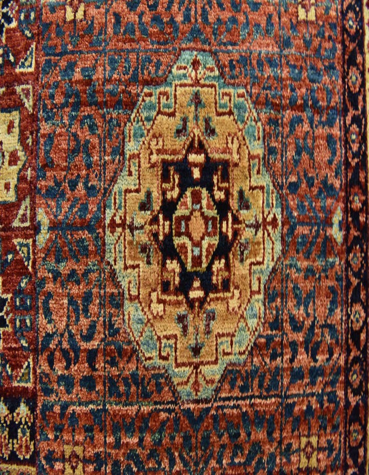 Detail image of  7' 1 x 9' 9  Hand Knotted Mamluk Ziegler Rug
