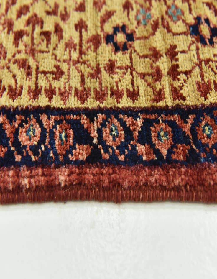 Detail image of  7' 1 x 9' 9  Hand Knotted Mamluk Ziegler Rug