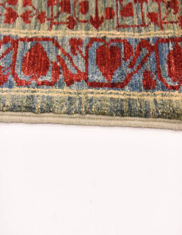 Detail image of  8' 2 x 9' 9  Hand Knotted Mamluk Ziegler Rug