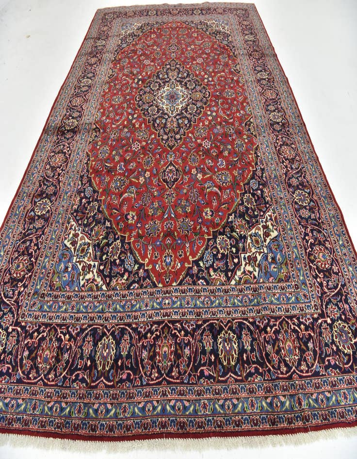 Detail image of  9' 5 x 13' 6  Hand Knotted Mashad Persian Wool Rug