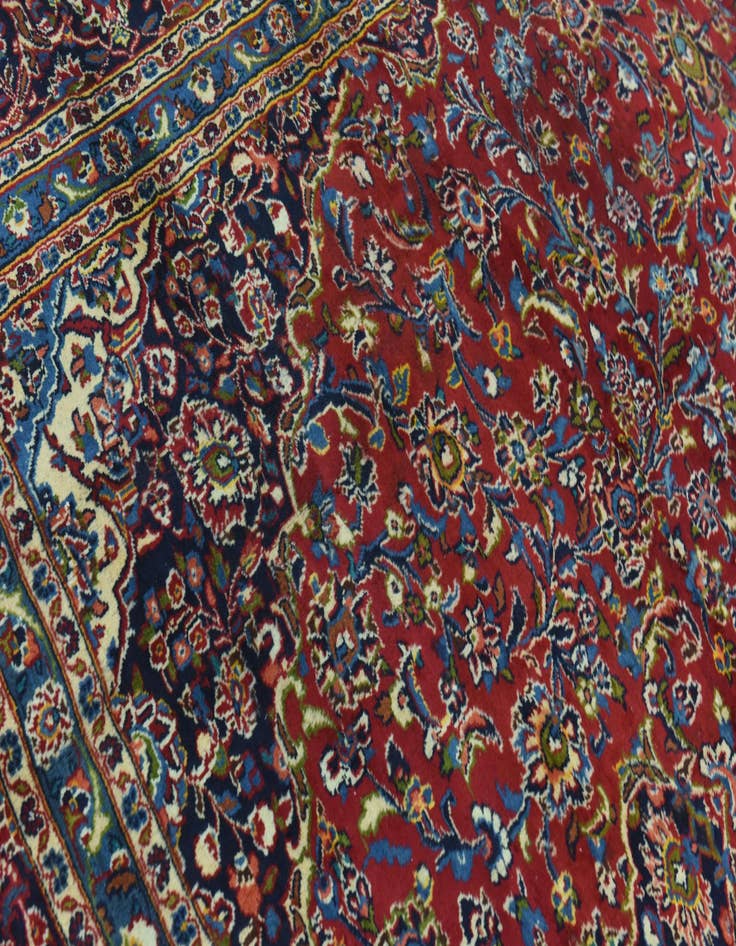 Detail image of 9' 9 x 13' 4 Hand Knotted Mashad Persian Wool Rug