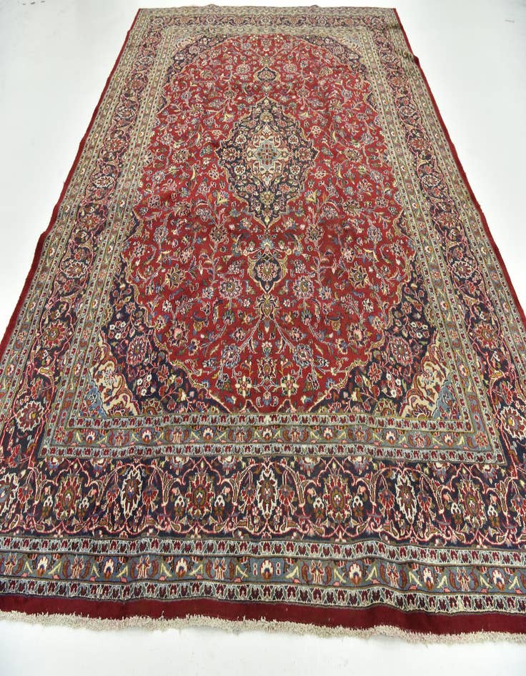 Detail image of  9' 8 x 12' 5  Hand Knotted Mashad Persian Wool Rug