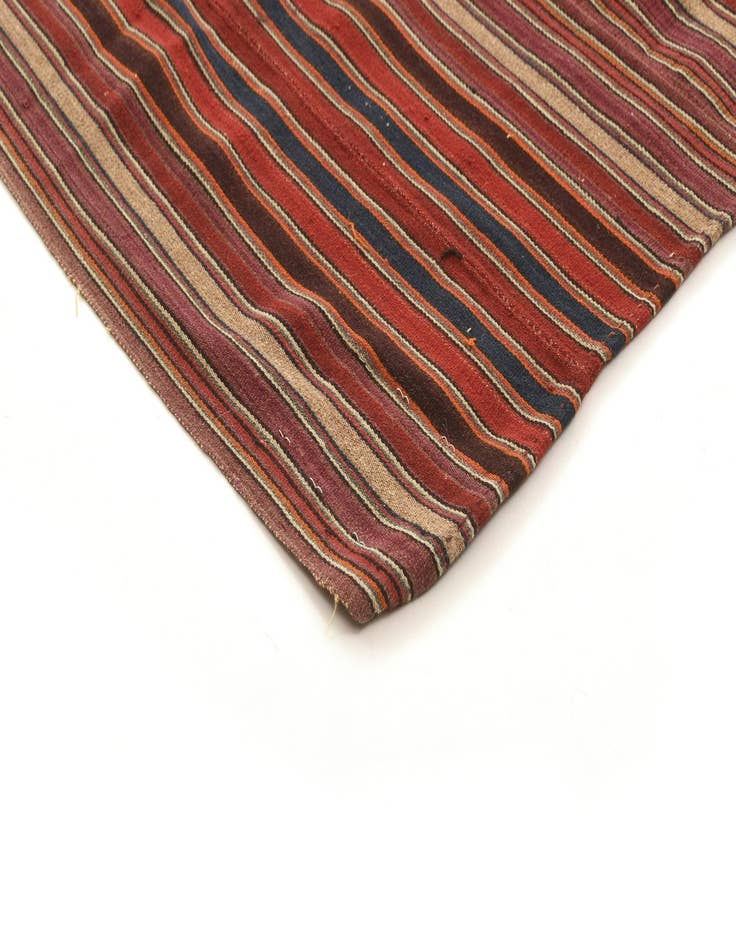 Detail image of  7' 9 x 8' 6 Mazanderan Rug